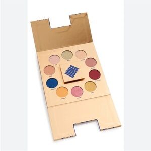 UOMA Beauty Salute To The Sun Color Palette Eyeshadow Palette